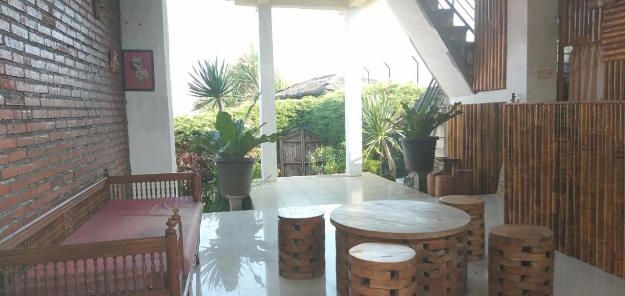 Bliss Family Cottage Batu Бату Екстер'єр фото