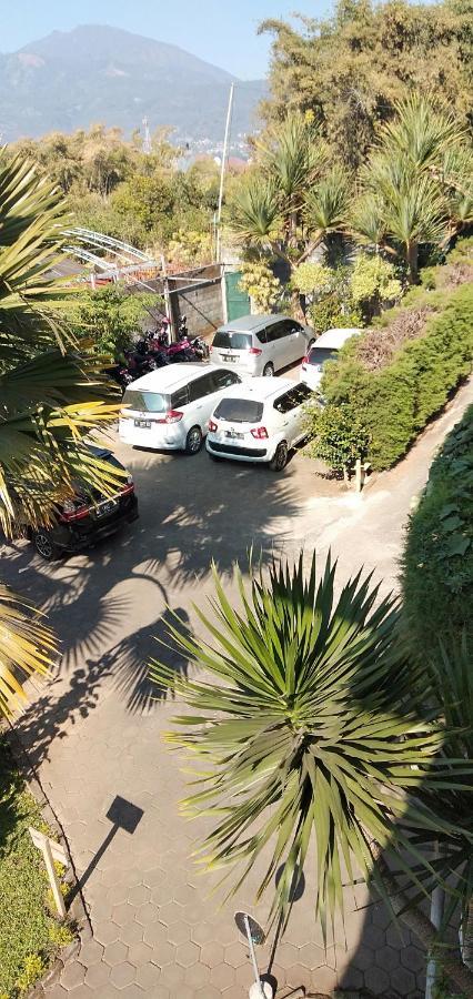 Bliss Family Cottage Batu Бату Екстер'єр фото