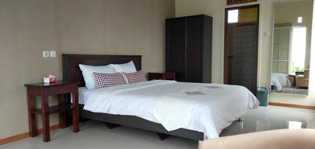 Bliss Family Cottage Batu Бату Екстер'єр фото
