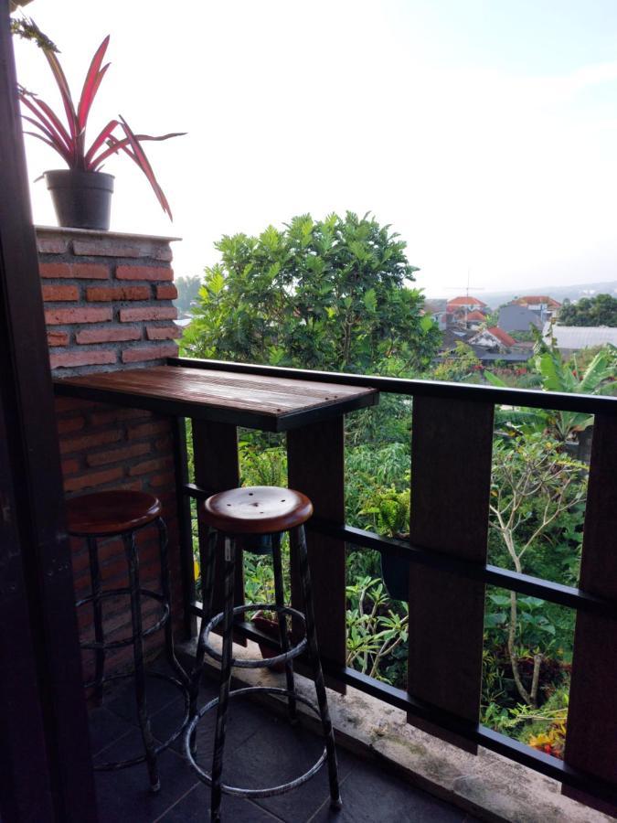Bliss Family Cottage Batu Бату Екстер'єр фото