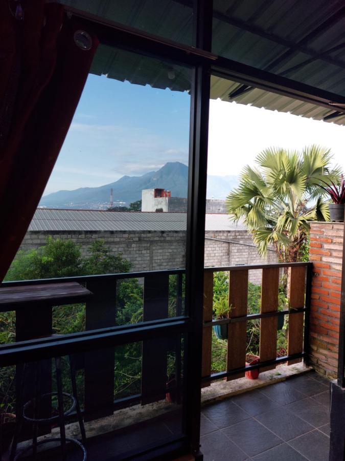 Bliss Family Cottage Batu Бату Екстер'єр фото