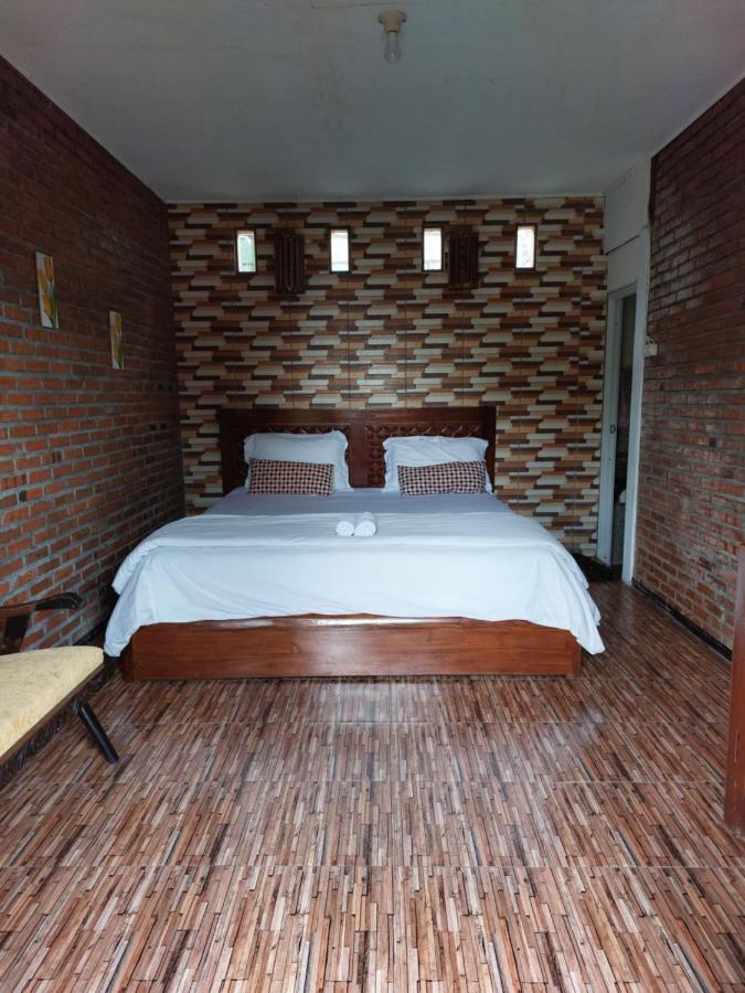 Bliss Family Cottage Batu Бату Екстер'єр фото